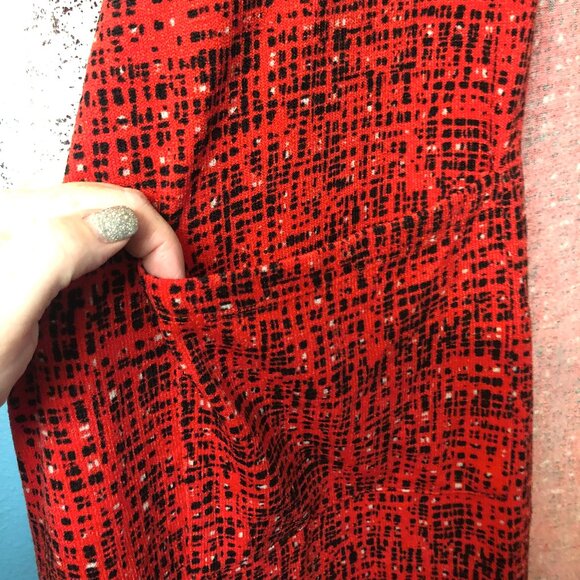 LuLaRoe “Sarah” Long Open-Front Cardigan Sweater Jacket – Red/Black/White XL NWT - Picture 4 of 8